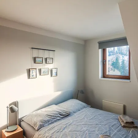 아파트 - Krkonose